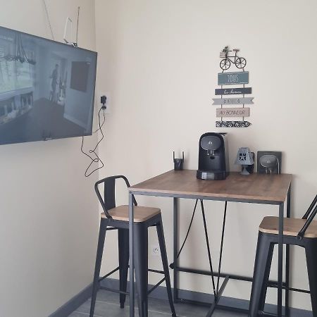 Chambre Avec Piscine Partagee Marcorignan Exteriér fotografie